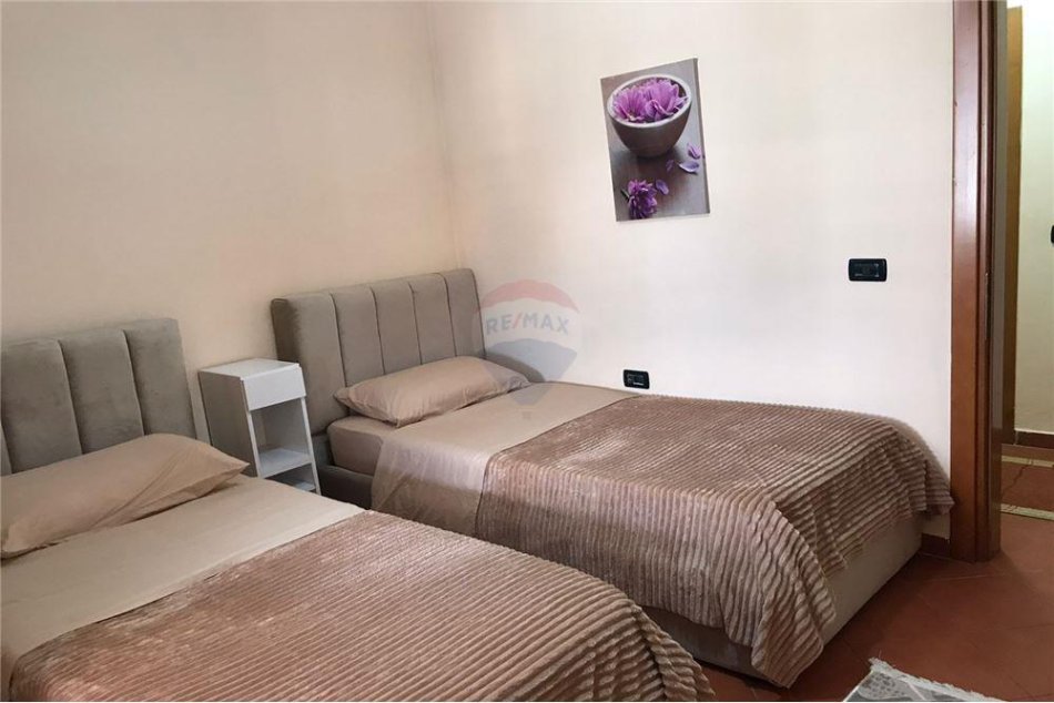 Tirane, jepet me qera 2+1 Kati 7, 82 m² 750 € (Rruga Sami Frasheri)