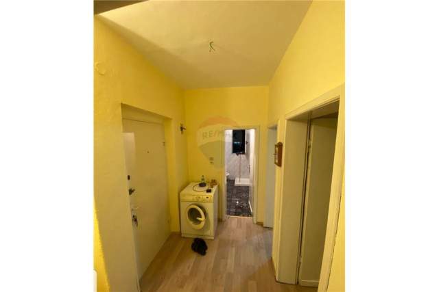 Tirane, jepet me qera apartament 2+1+BLK Kati 5, 70 m² 450 Euro (Rruga " Myslym Shyri" Tirane)
