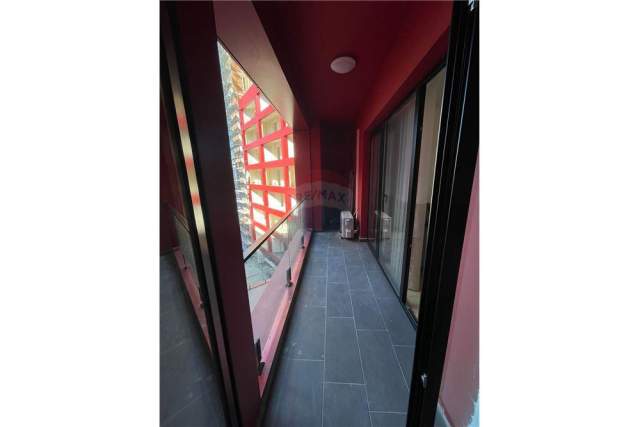 Tirane, jepet me qera apartament 1+1+BLK Kati 4, 71 m² 400 Euro (Rruga e dibres)