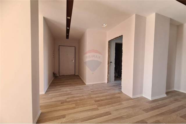 Tirane, shitet apartament 3+1+BLK Kati 3, 177 m² 119.900 Euro (Sotir Ceci)