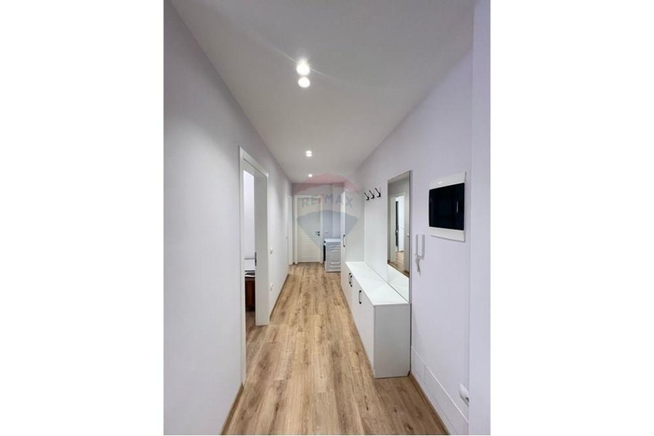 Tirane, jepet me qera apartament 2+1+Ballkon Kati 5, 98 m² 650 € (TEODOR KEKO)