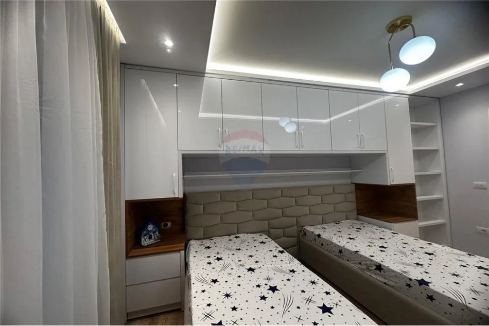 Apartament 2+1+2 me Qera, Turdiu, Fusha e Aviacionit