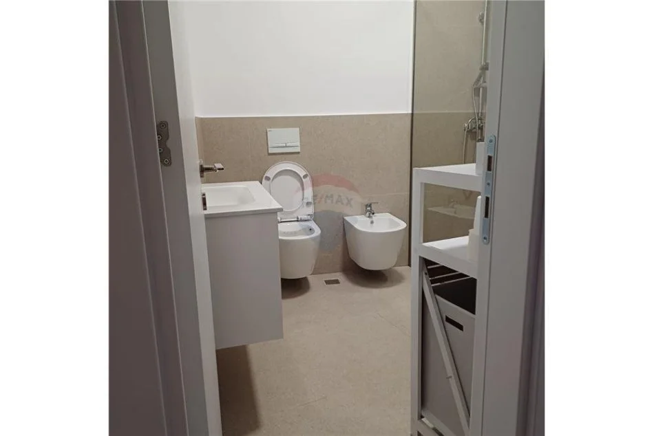 QIRA APARTAMENT 2+1 KOPSHTI BOTANIK!