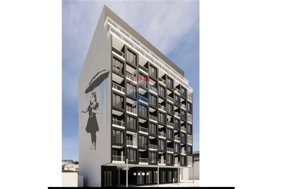 Tirane, shitet 2+1+Ballkon , 160.000 € (Xhanfize Keko)