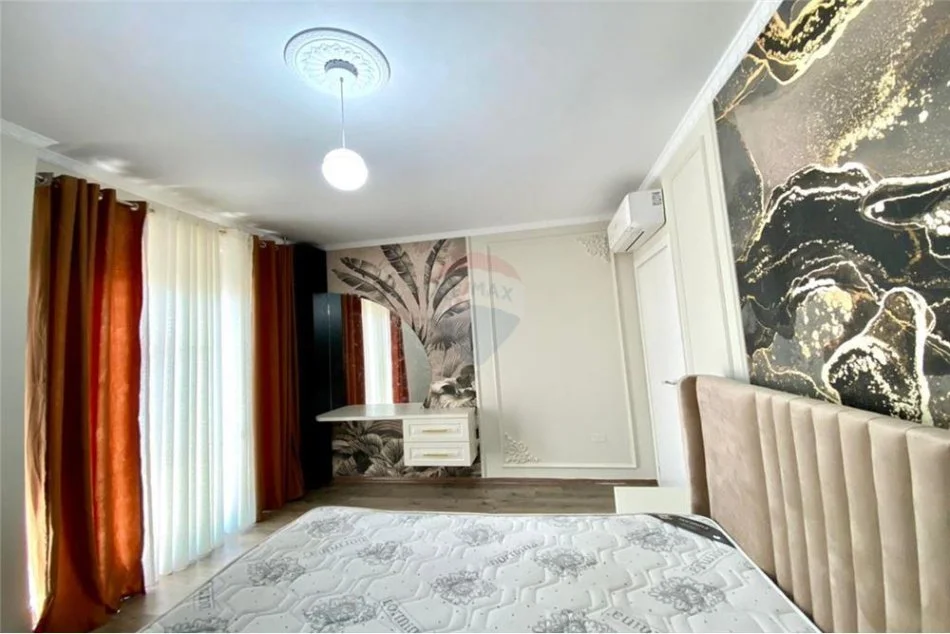 Tirane, jepet me qera apartament 2+1+Ballkon Kati 4, 100 m² 700 € (DON BOSKO)