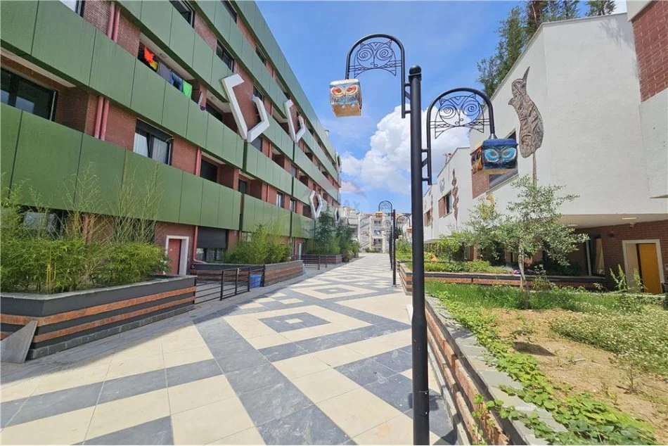 Tirane, shitet apartament duplex 3+1 Kati 2, 187 m² 480.000 € (Duplex ne shitje tek Kodra e Diellit!)