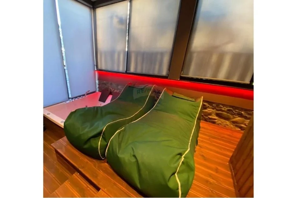 Tirane, jepet me qera 4+1+Aneks+Ballkon Kati 0, 2.200 € (Autostrada Tirane - Elbasan)