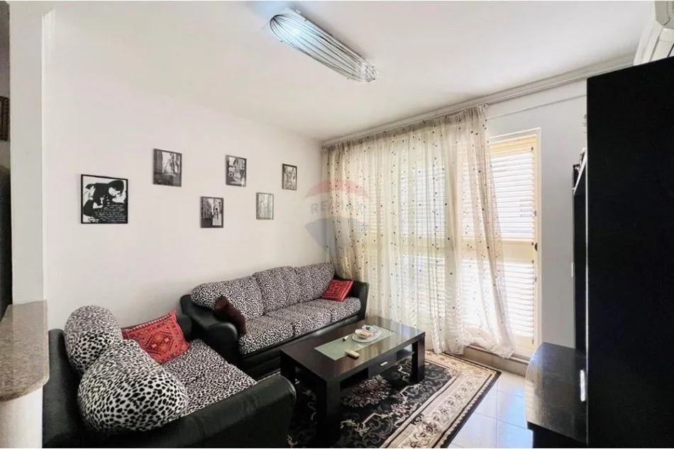 Tirane, jepet me qera apartament , 100 m² 500 € (Astir Rruga Mikel Maruli)