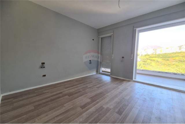 Tirane, shitet apartament 3+1+BLK Kati 3, 177 m² 119.900 Euro (Sotir Ceci)
