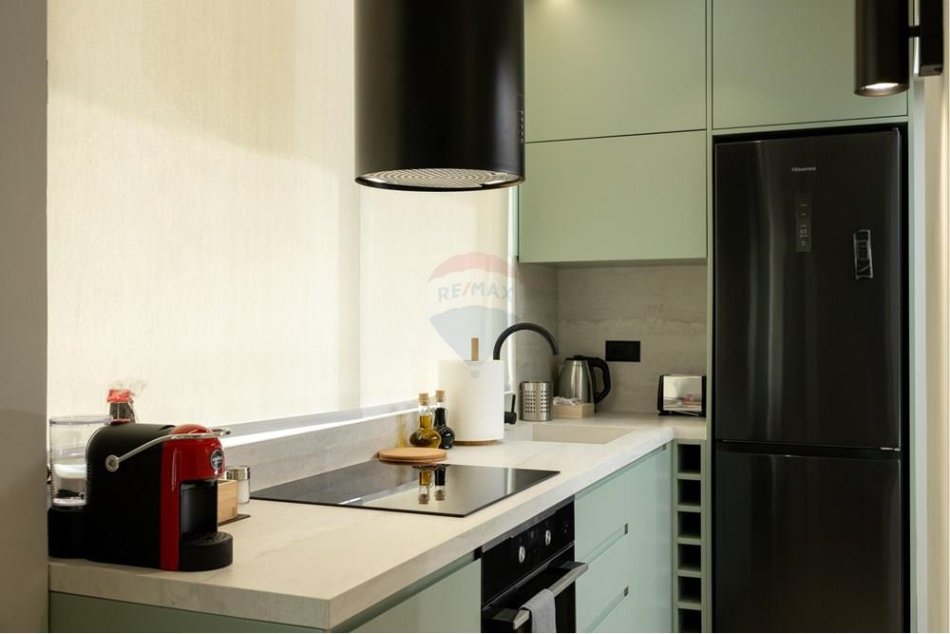 Tirane, shes apartament 3+1+Aneks+Ballkon Kati 4, 124 m² 349.900 € (Sheshi Skenderbej)