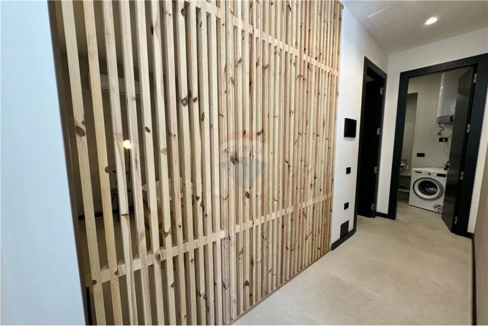 Durres, shitet 1+1 Kati 1, 61 m² 180.000 € (Qerret)