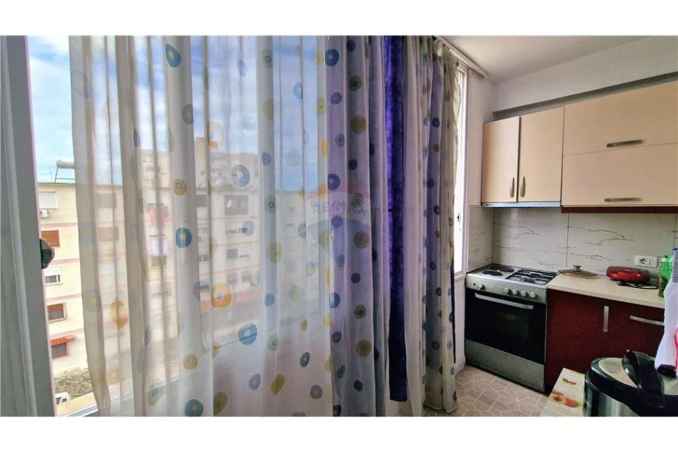 Vlore, shitet apartament 2+1+Aneks+Ballkon Kati 5, 70 m² 75.000 € (Enver Jaho)
