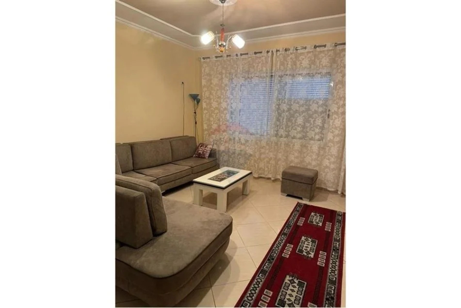 Tirane, shitet apartament 1+1 Kati 3, 72 m² 86.000 € (Fresk)