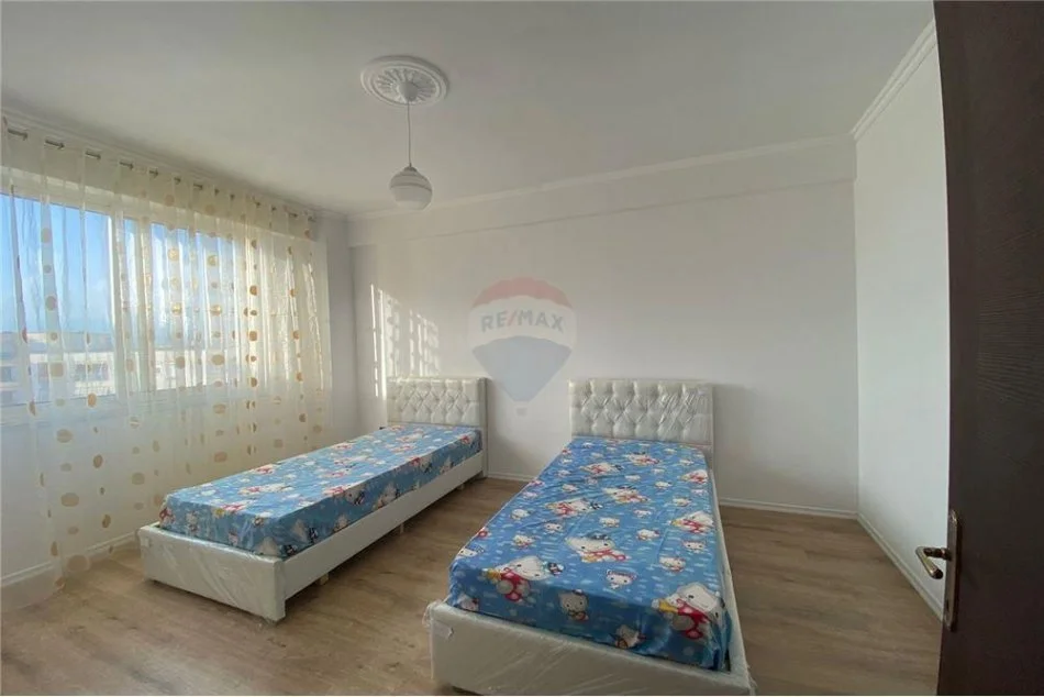 Tirane, shitet apartament 2+1 , 104 m² 125.000 € (Astir)