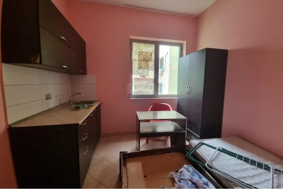 Tirane, shitet apartament , 152 m² 212.000 € (SHKOLLA BALETIT)