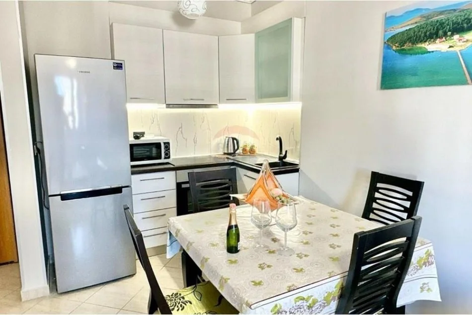 Vlore, shitet apartament 2+1 Kati 5, 108 m² 270.000 € (Vlore)