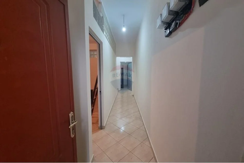 Tirane, shitet apartament , 152 m² 212.000 € (SHKOLLA BALETIT)