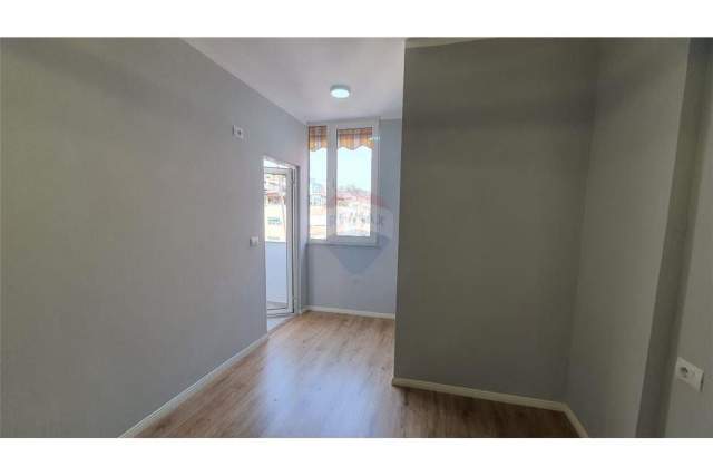 Tirane, shitet apartament 2+1+BLK Kati 9, 82 m² 144.500 Euro