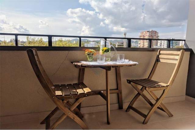 Tirane, jepet me qera apartament 1+1+BLK Kati 6, 78 m² 600 Euro (Myslym Shyri)