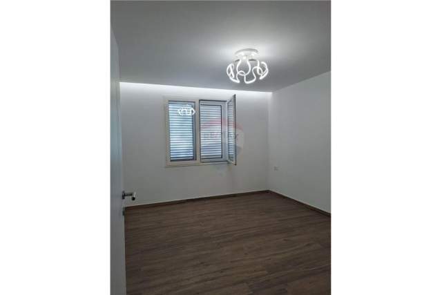 Tirane, shitet apartament 2+1 Kati 2, 69 m² 115.000 Euro (Gjykata Tiranes)