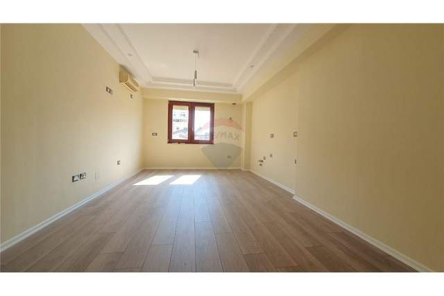 Tirane, shitet apartament 2+1+BLK Kati 4, 90 m² 180.000 Euro (Myslym Shyri)