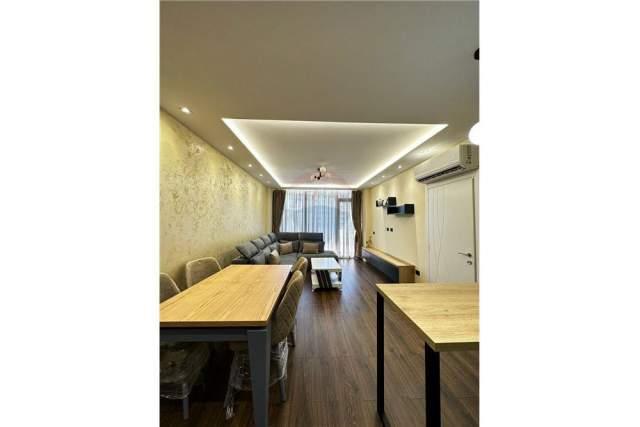 Tirane, shitet apartament 1+1+BLK Kati 5, 68 m² 130.000 Euro (rruga e durresit)