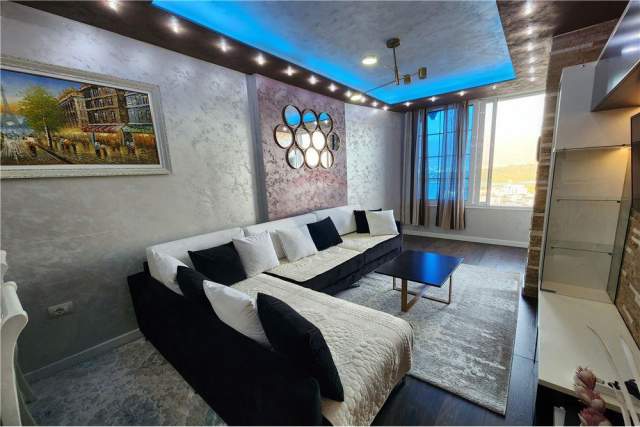 Tirane, ofert apartament 2+1 Kati 3, 85 m² 900 Euro (Kopeshti Botanik)