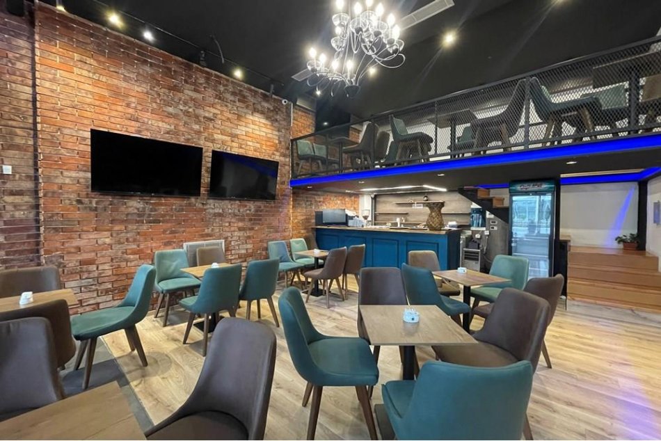 Tirane, shes ambjent biznesi Kati 0, 62 m² 149’900 € (prane Oxhakut)