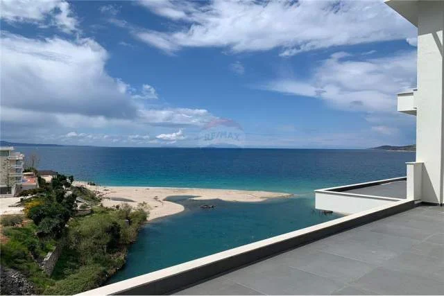 Sarande, shitet apartament duplex Dublex Kati 6, 253 m² 760.000 Euro (Rrugen Pavaresia ne Sarande)