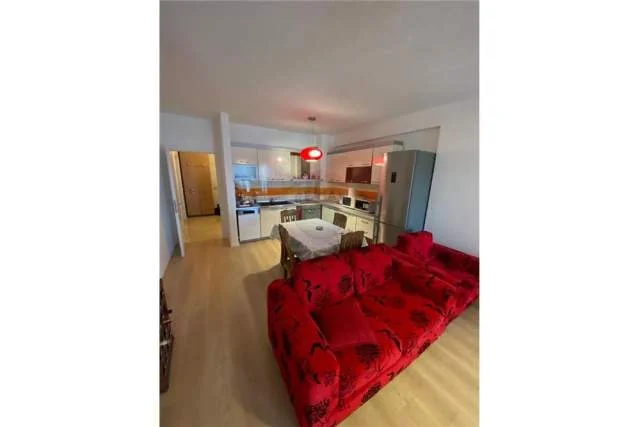 Tirane, jepet me qera apartament 2+1 Kati 2, 114 m² 550 Euro