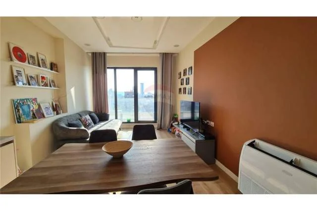 Tirane, shitet apartament 1+1+BLK 74 m² 145.000 Euro