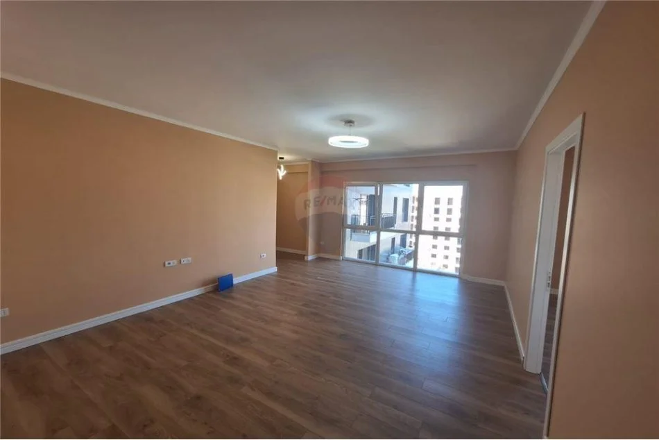 Apartament me qira 2+1+2 tek Rruga 5 Maji