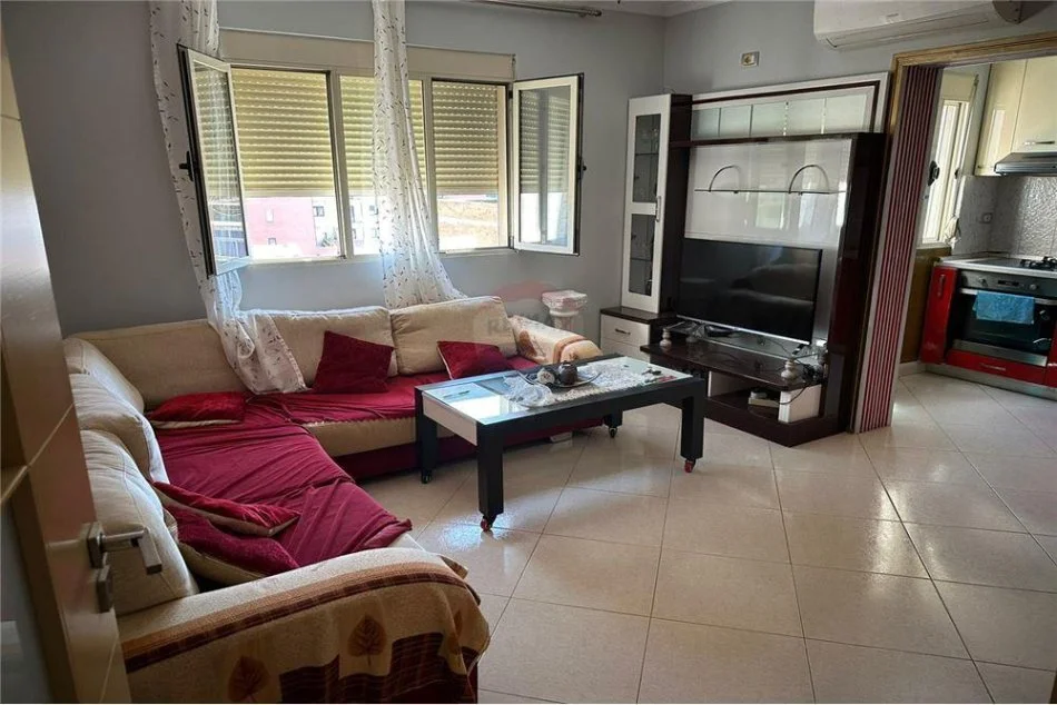 Tirane, jepet me qera apartament 2+1 Kati 6, 87 m² 119.000 € (Rruga Ali Demi - Perballe shkolles Kushtrimi Lirise)