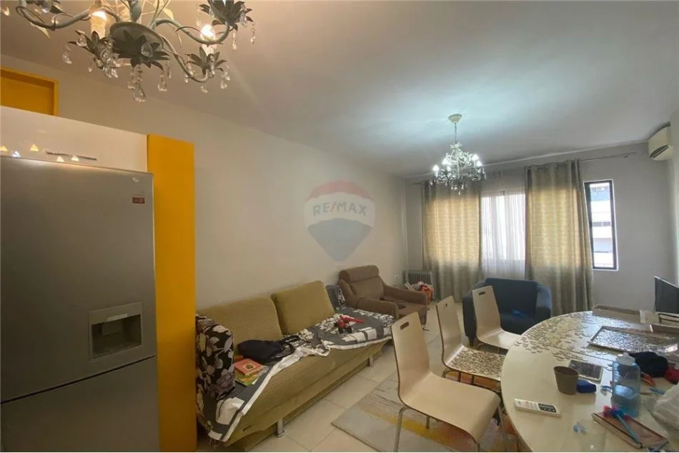 Tirane, jepet me qera apartament 2+1 Kati 5, 100 m² 450 € (Aleksandri i Madh, Astir)