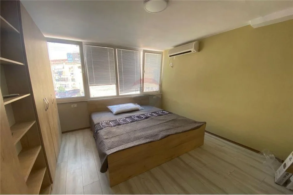 Tirane, jepet me qera apartament 1+1 Kati 3, 55 m² 450 € (Sander Prosi)