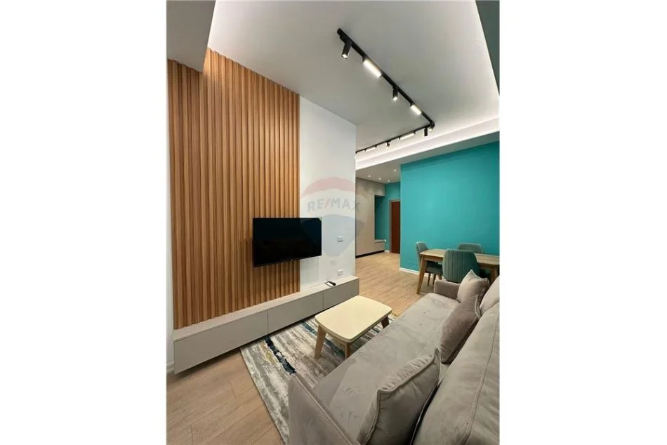 Tirane, jepet me qera apartament 1+1 Kati 1, 55 m² 600 € (Bill Klinton)