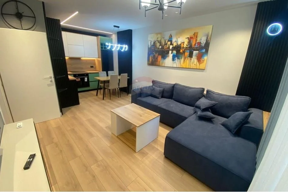 Tirane, shitet apartament 2+1 Kati 5, 87 m² 142.000 € (Laprakë,)