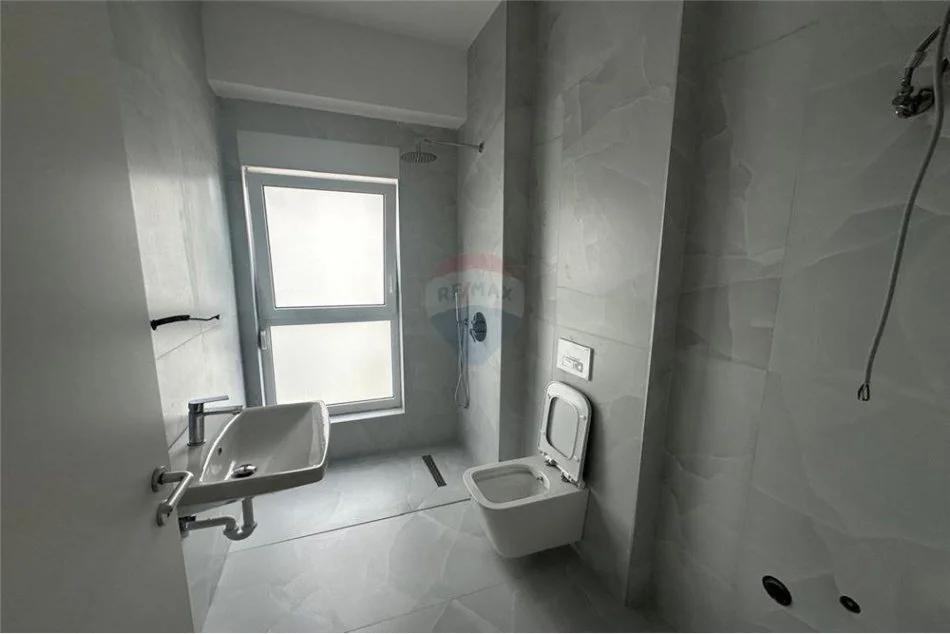 Tirane, shitet apartament 1+1 Kati 6, 53 m² 75.000 € (Rezidenca Kaimi - Rruga Ali Demi)