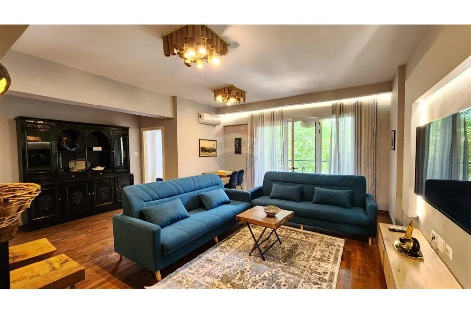 Tirane, jepet me qera apartament 2+1 Kati 2, 93 m² 650 € (Kopshti Zoologjik)