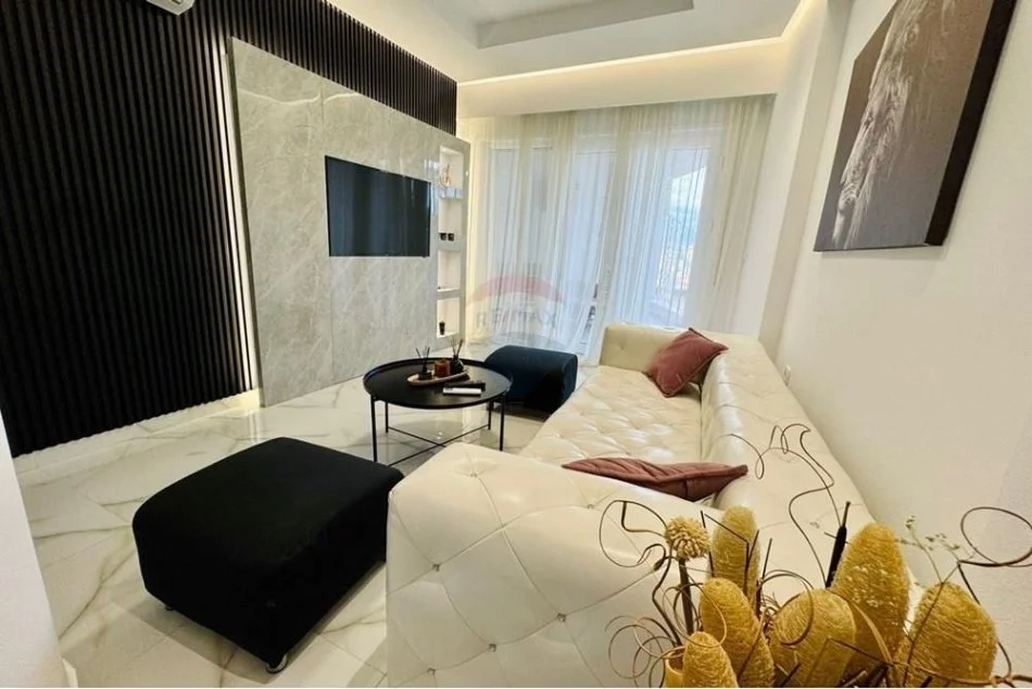 Tirane, jepet me qera apartament 1+1+Aneks+Ballkon Kati 2, 104 m² 650 € (Rezidenca Kodra e Diellit)