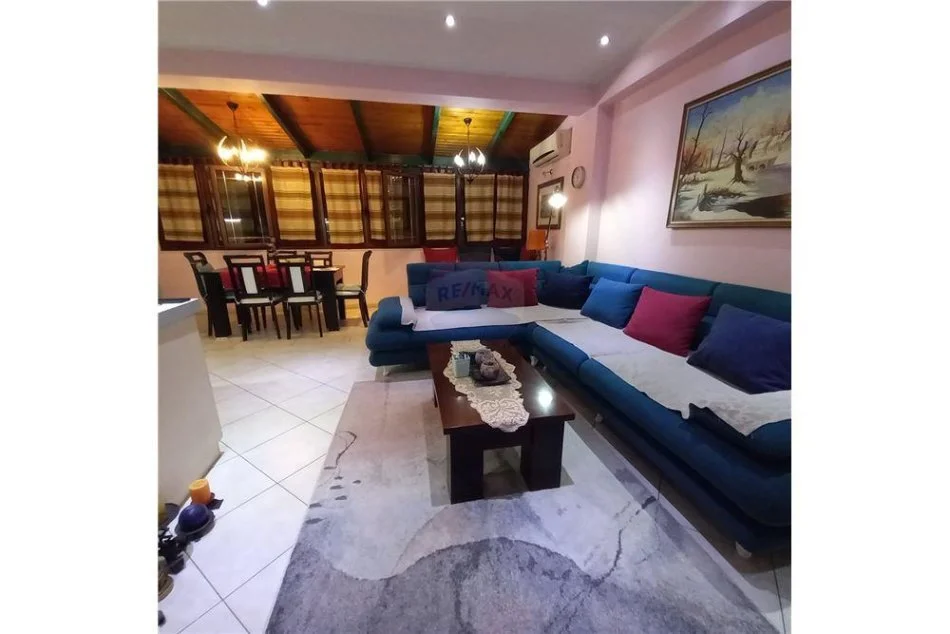 Tirane, jepet me qera apartament 2+1 Kati 6, 127 m² 600 € (Don Bosko)