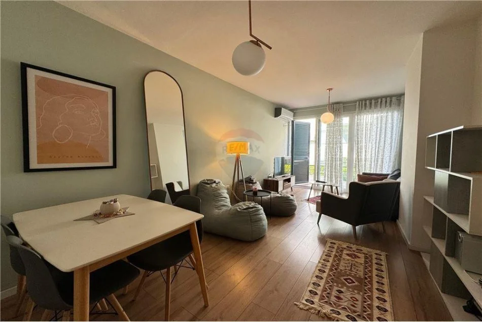 Tirane, shitet apartament 1+1 Kati 1, 65 m² 143.000 € (Kodra e Diellit 1)