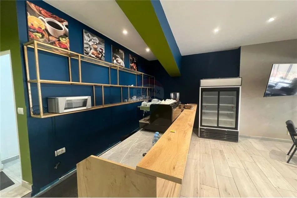 Tirane, jepet me qera lokal Kati 0, 120 m² 1.000 € (Rruga Sali Butka - Rruga e Kavajës, Shqipëri)