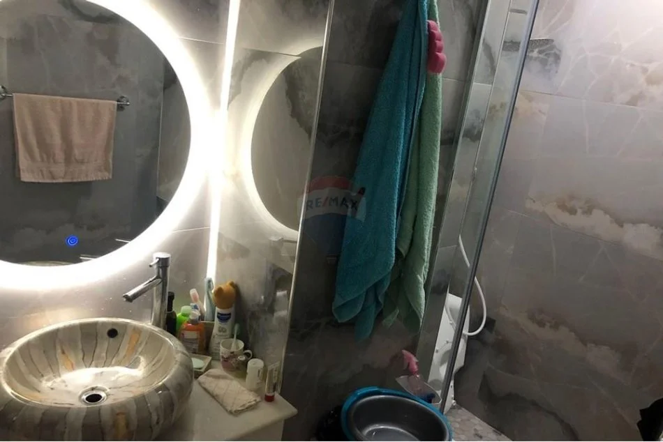 Shqiperi, jepet me qera apartament 1+1+Ballkon Kati 8, 65 m² 550 € (Teodor Keko)