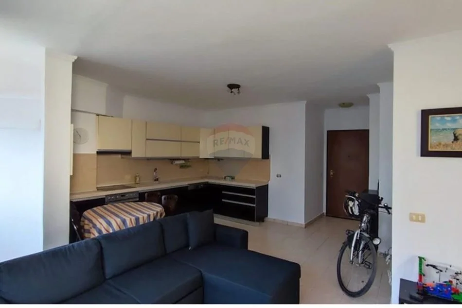 Tirane, shitet apartament 2+1 Kati 5, 94 m² 188.000 € (Komuna e Parisit - Kristal Center, Shqipëri)