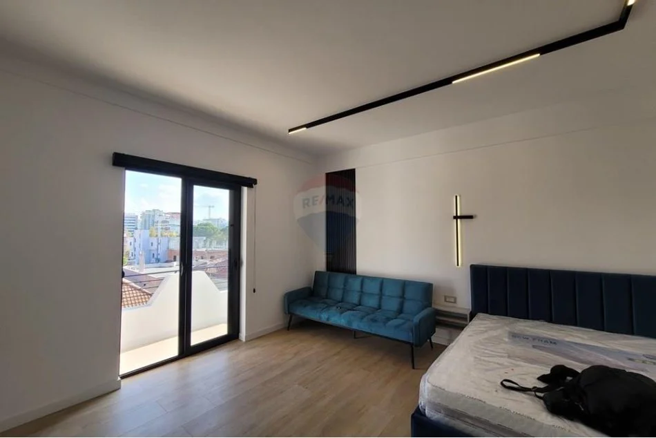 Tirane, shitet apartament 3+1 Kati 4, 115 m² 198.000 € (zogu i zi)