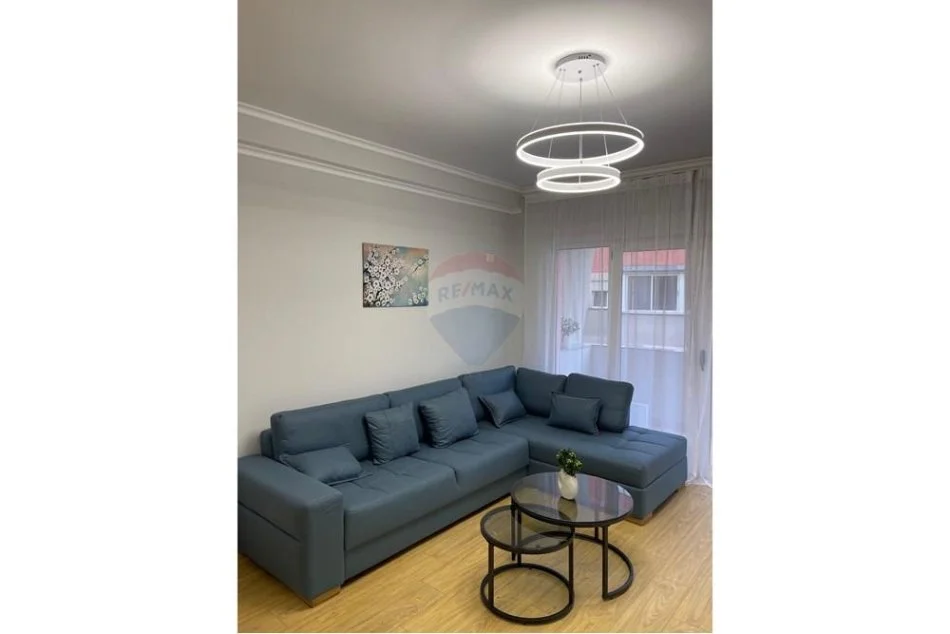 Tirane, shitet apartament 1+1 Kati 6, 74 m² 118.000 € (Astir)