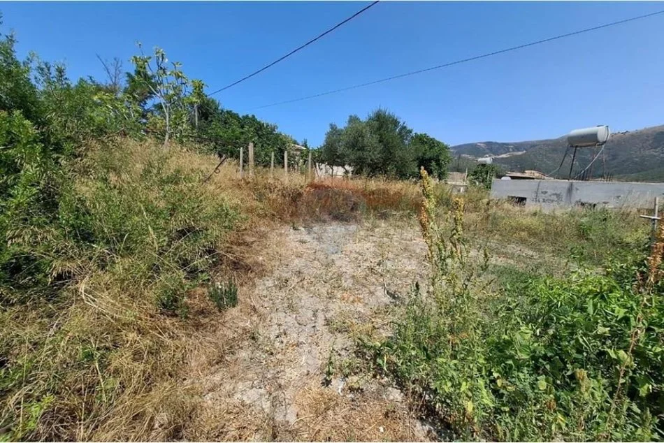 Vlore, shitet truall , 500 m² 70.000 € (Radhime)