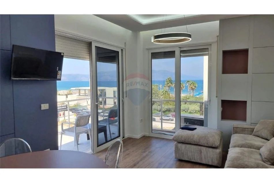 Vlore, shitet apartament+verande | Penthouse 1+1+Ballkon , 66 m² 150.000 € (Radhime)