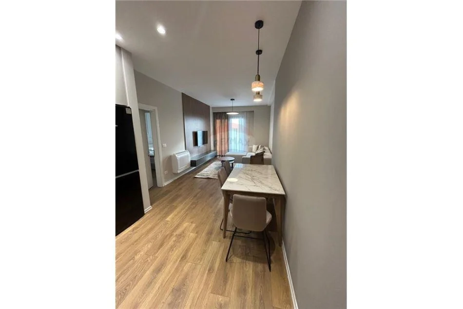 Tirane, jepet me qera apartament 1+1 Kati 20, 73 m² 1.000 € (Rruga Muhamet Gjollesha)